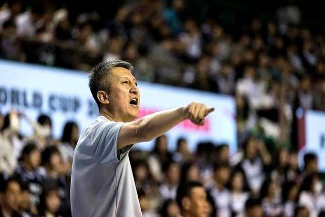 米兰官网-风云突变！布莱顿今晚迎来里程碑，意大利杯版图或变，更衣室稳定，心理建设被强调(意大利经典阵型)